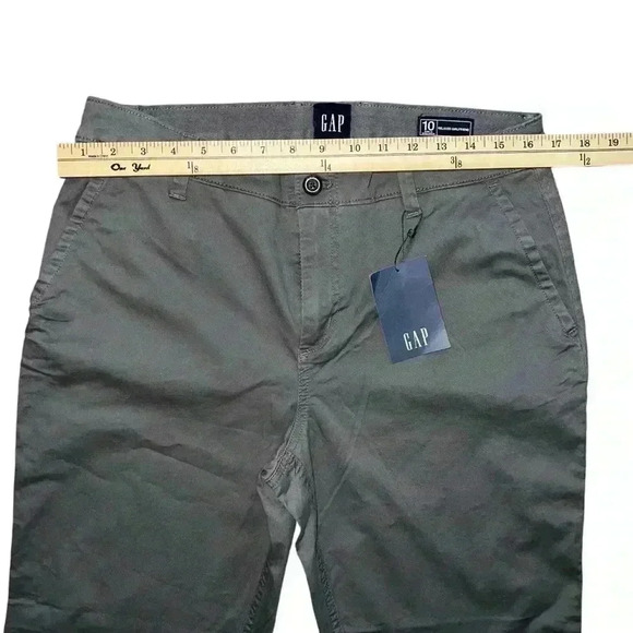 Gray Khaki Relaxed  Girlfriend cut size 10 pants New - Picture 9 of 11